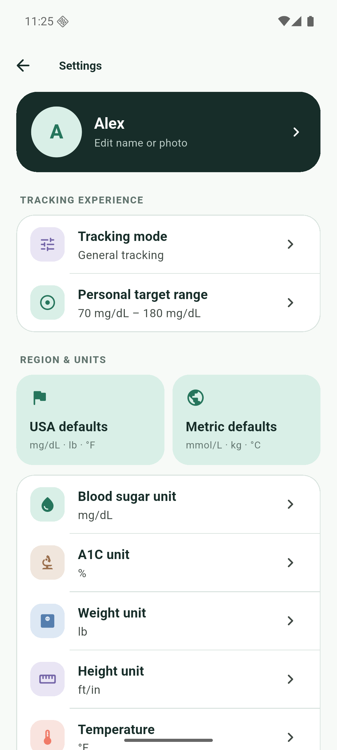 Settings for tracking mode, target range, units, date and time.